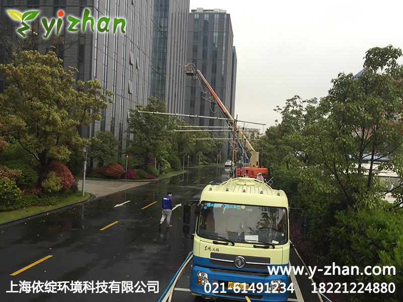 洒水车租赁公司依绽上海虹口区别克汽车广告洒水降雨拍摄现场